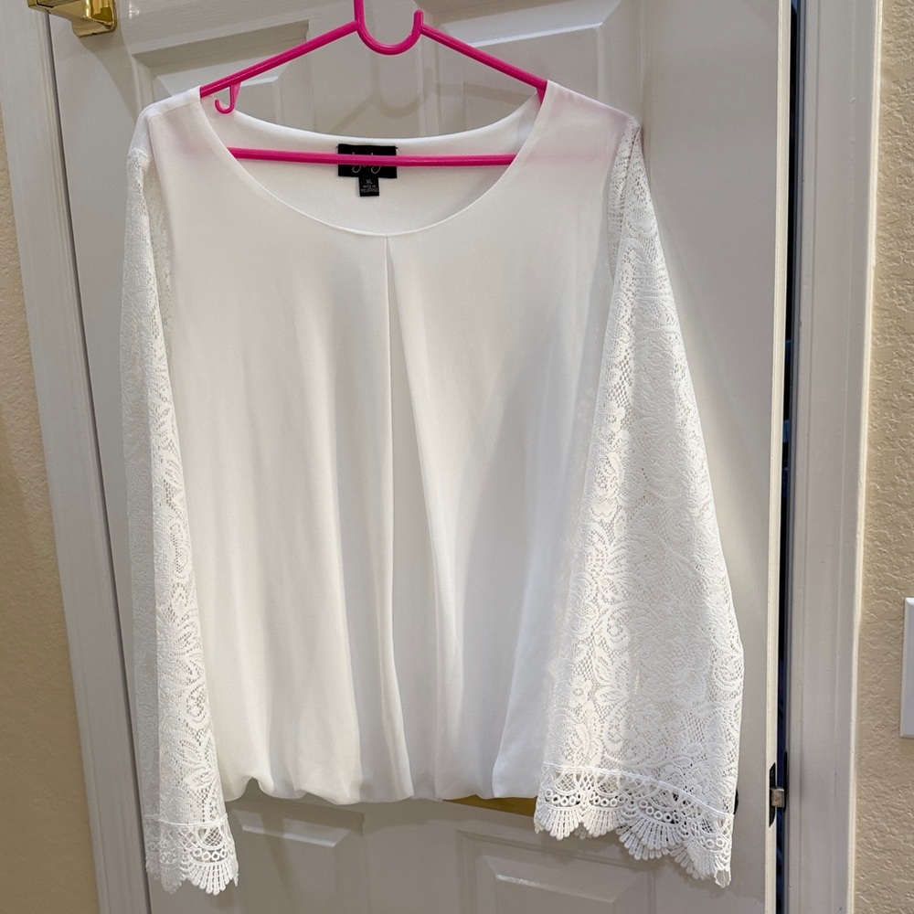 by & by White Lace Bell Sleeve Blouse